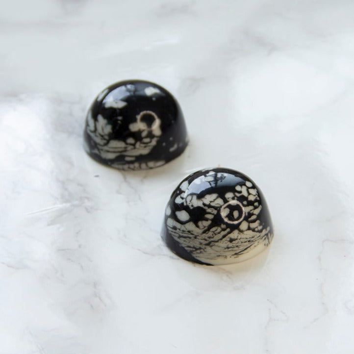 Chocolate truffle mould