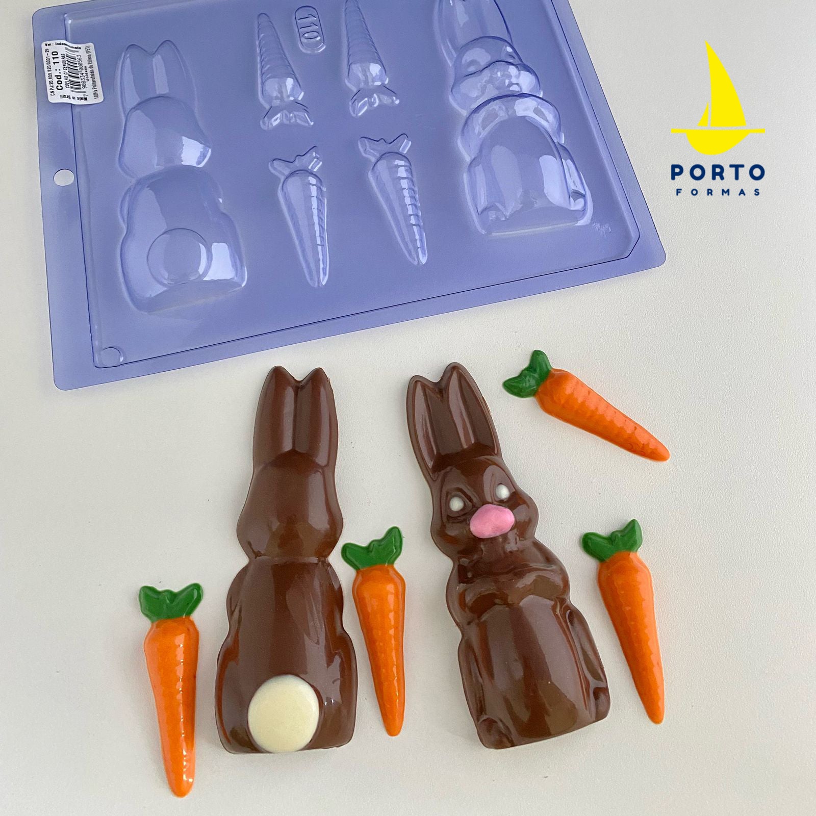 RABBIT WITH CARROT CHOCOLATE MOULD