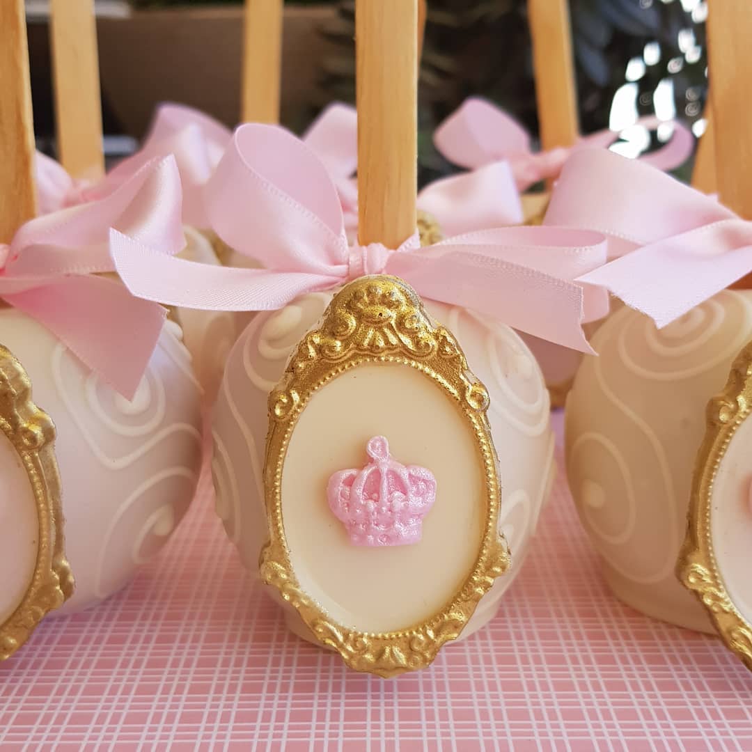 Cameo Chocolate Mould