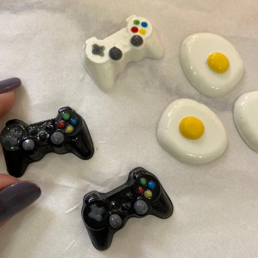 mini playstation controller chocolate mould
