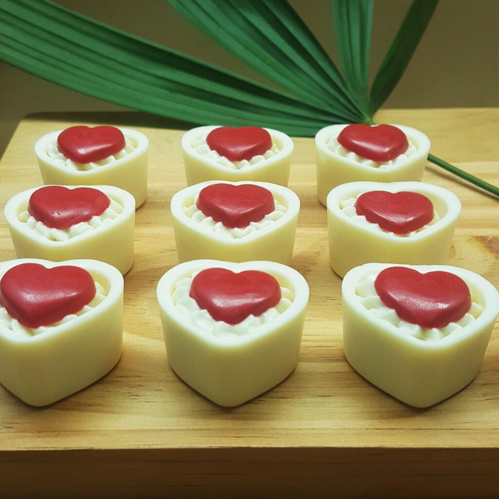 Mini Smooth Hearts Chocolate Mould