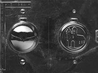 CHRISTMAS BALL (CHURCH) Baubles Chocolate Mould