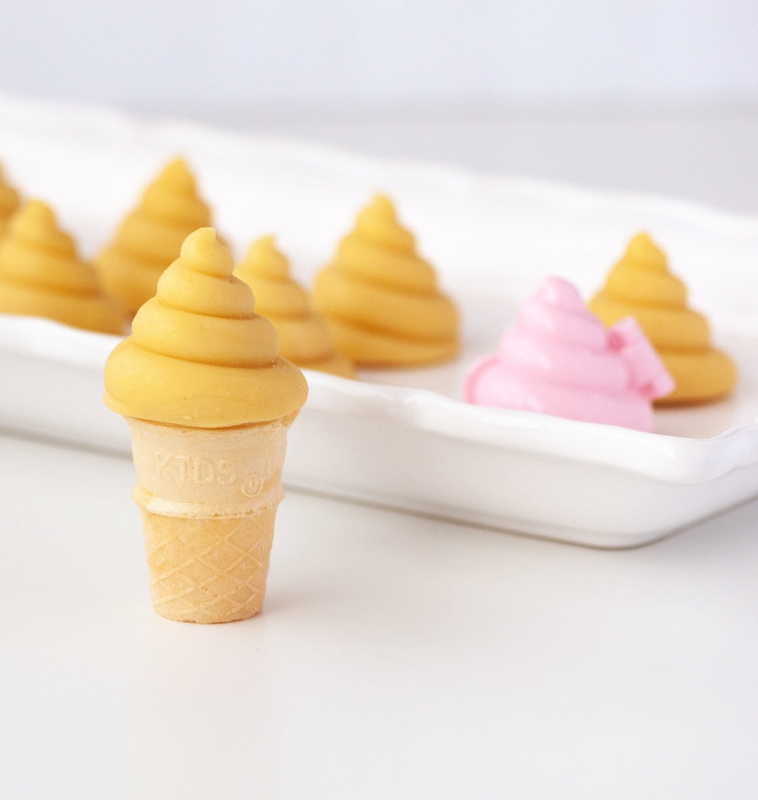 Ice Cream Swirl (Poop) Cake Pop Mould
