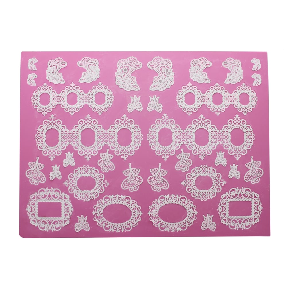 Opulence - 3D Large Lace Mat