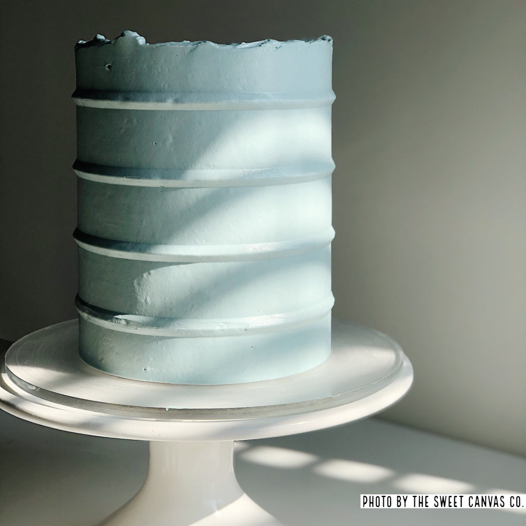 Raven - 8 inch Tall CakeSafe Cake Combs