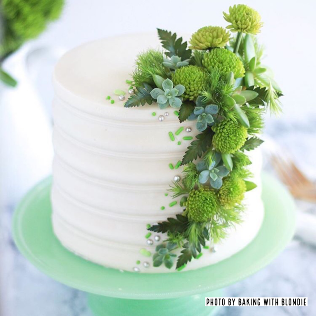 Marissa - 8 inch Tall CakeSafe Cake Combs