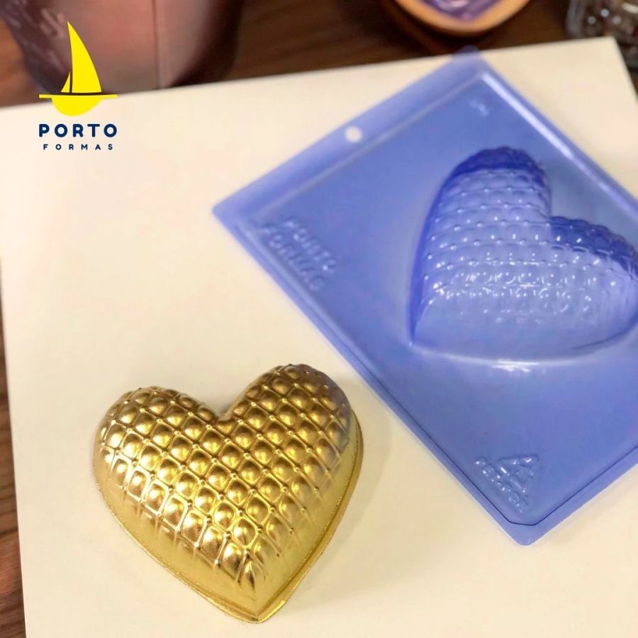 Matelasse Heart Chocolate Mould