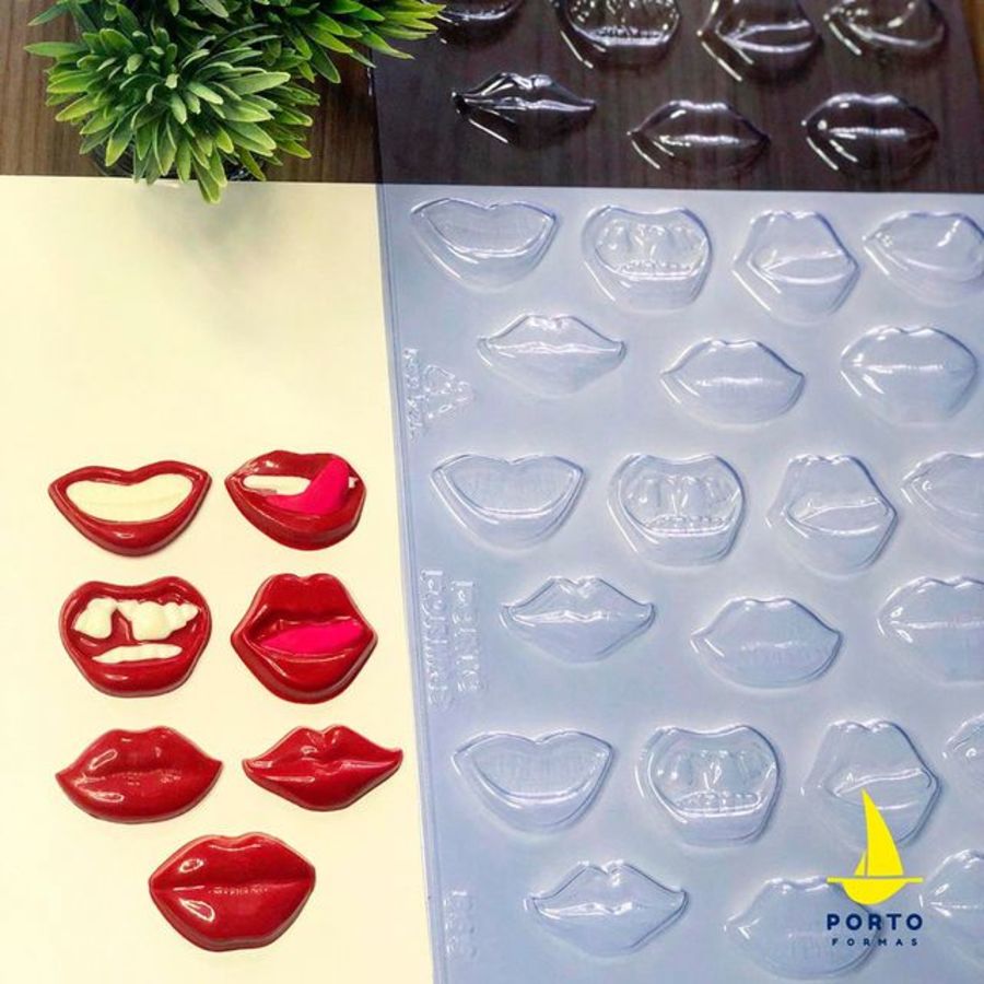 Lips Chocolate Sheet Mould