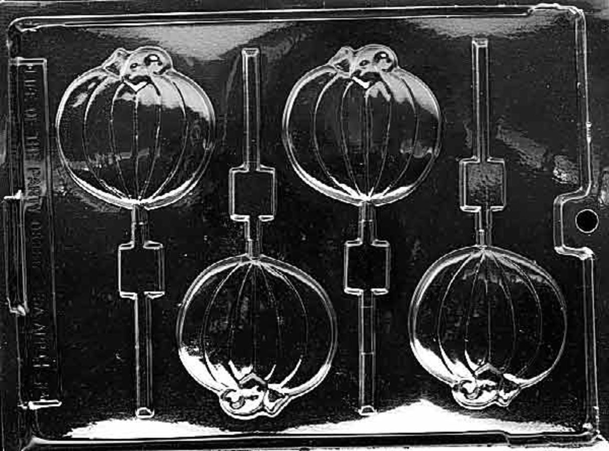 PLAIN PUMPKIN LOLLY CHOCOLATE MOULD
