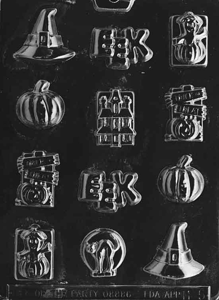 ASSORTED HALLOWEEN FIGURES WITH HAT CHOCOLATE MOULD