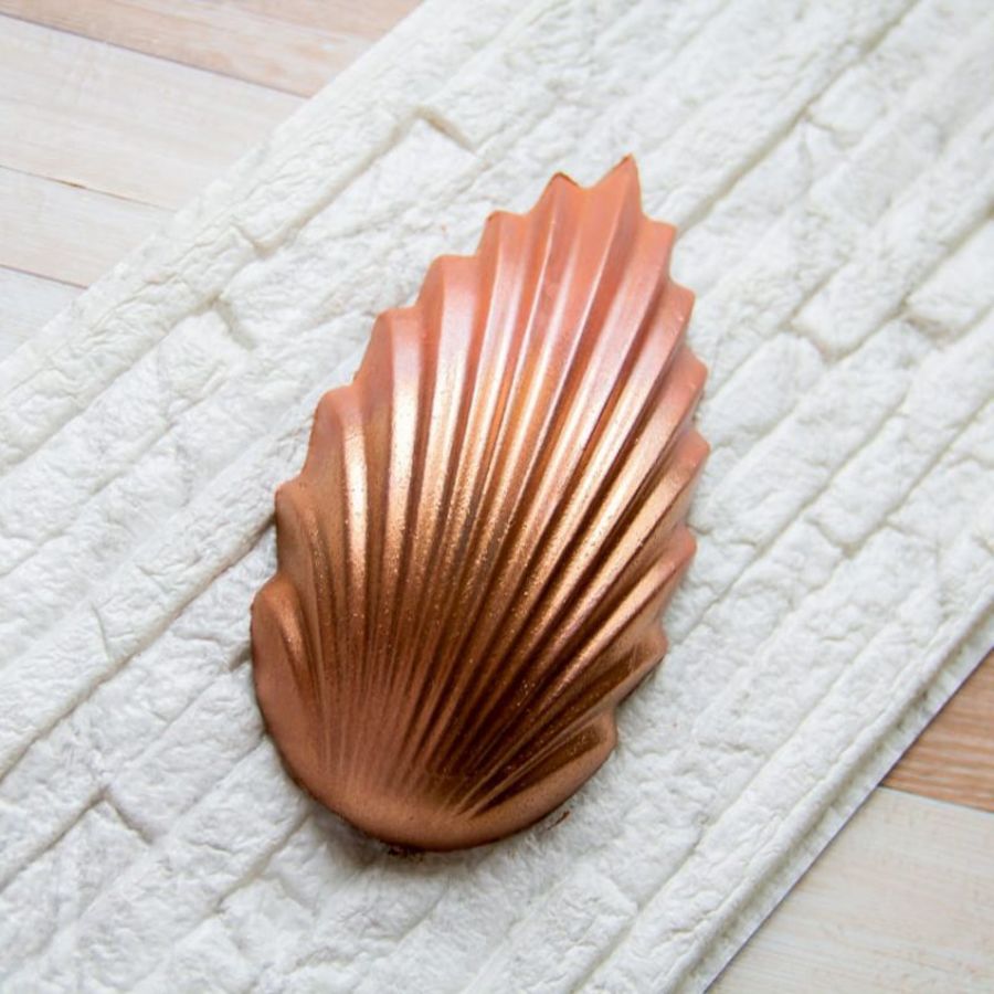 EGG LE FRANCE 250G CHOCOLATE MOULD