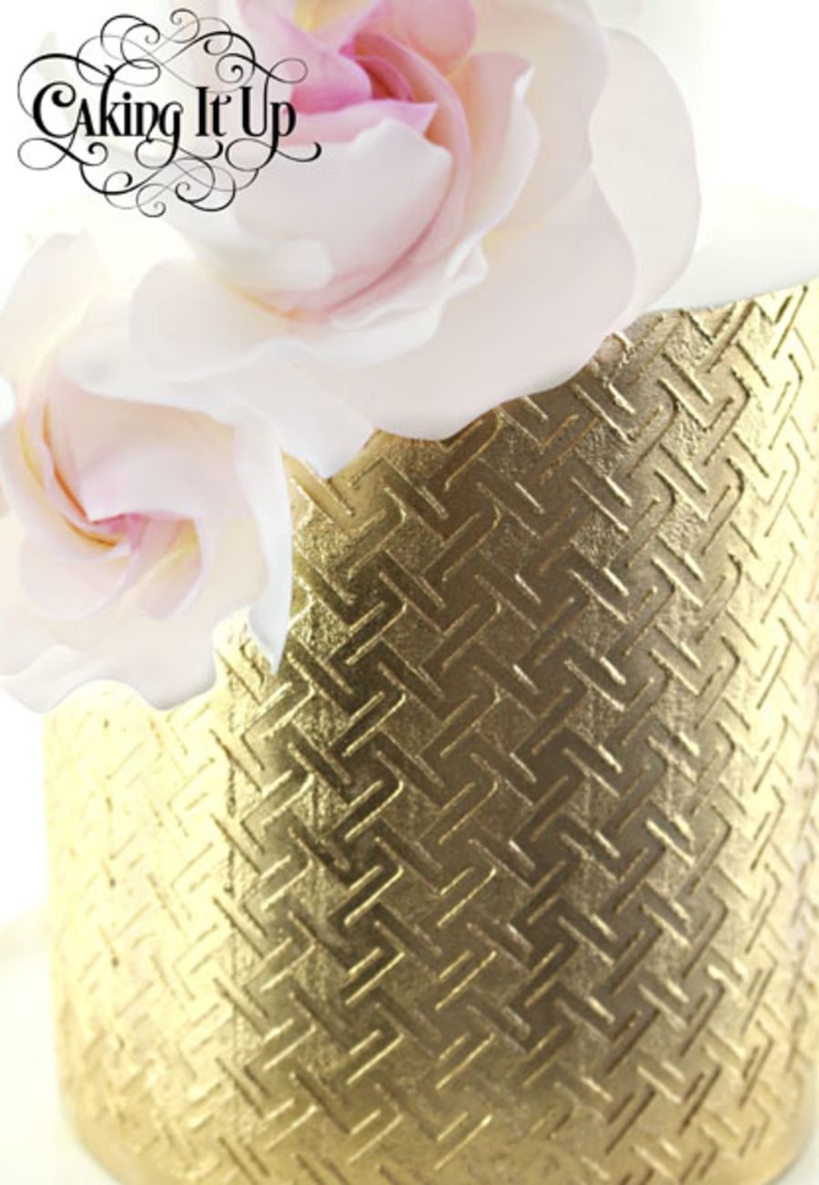 QUANTUM Cake Stencil