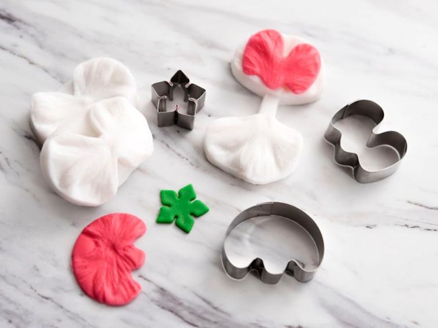 SWEET PEA GUMPASTE CUTTER AND VEINER SET