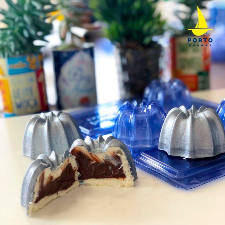 Nordic Cupcake Chocolate Mould PFM 80