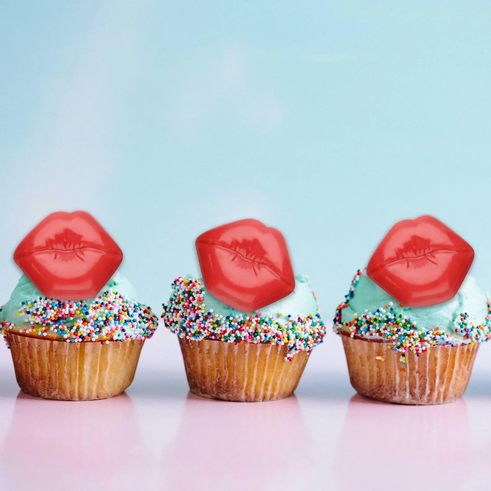 BiteSize SMOOCH LIPS Chocolate Mould