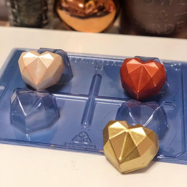 Heart truffle chocolate mould by Portoformas