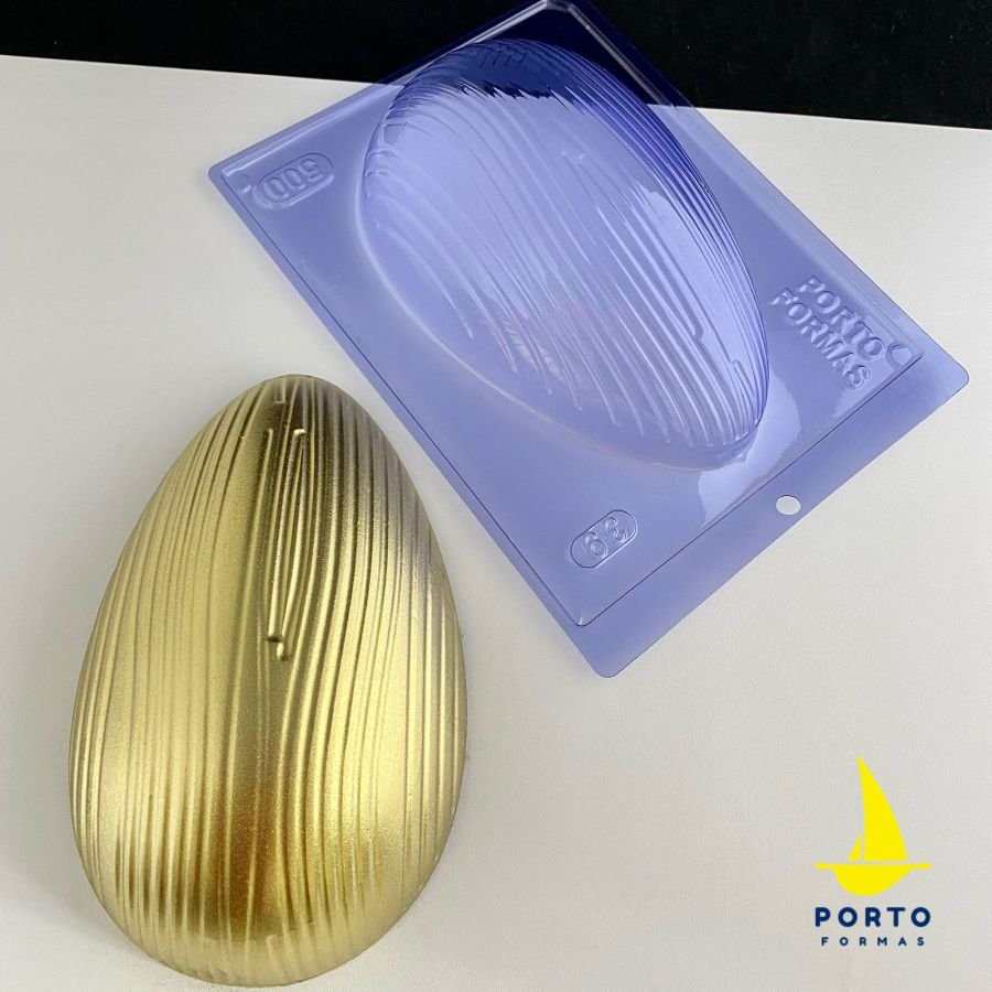 SCRATCHED EGG 500G - 3 Part Chocolate Mould PFM 39