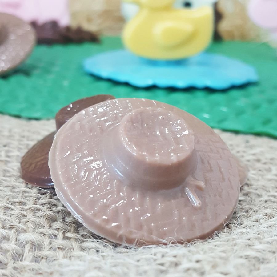 Straw hat chocolate mould
