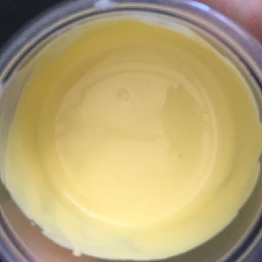 Pretty in Lemon Oil Based Food Colour